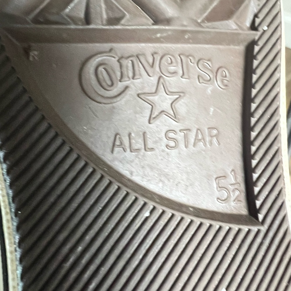 Converse Brown and White Sneakers Classic Style - Picture 7 of 9